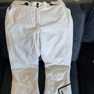 White Obermeyer ski pants